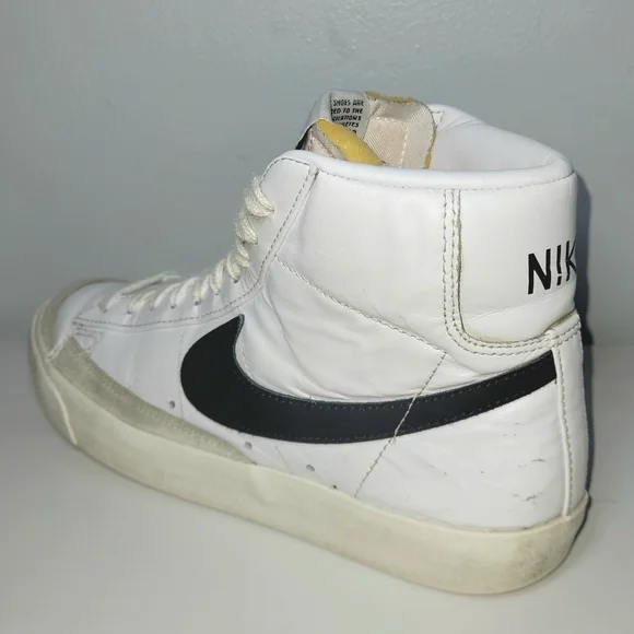 🎀 Nike Blazer Mid 77 Vintage White Black 6.5 W - Picture 13 of 13